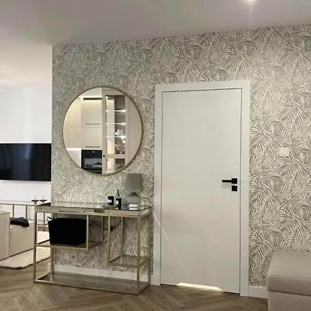 Warszawa Apartment *